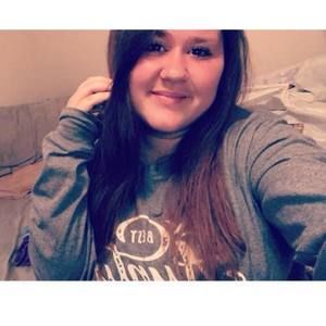 Meet your Posher, Casey